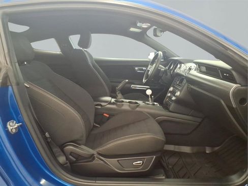 Used 2017 Ford Mustang GT w/ GT Performance Package RWD image 14