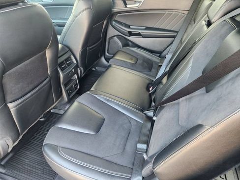 Used 2024 Ford Edge ST w/ Equipment Group 401A AWD/4WD image 33