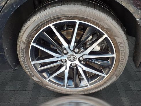 Used 2023 Toyota Camry SE image 10