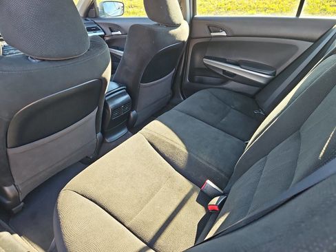 Used 2010 Honda Accord EX image 13