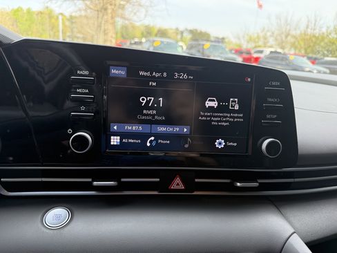 Used 2022 Hyundai Elantra SEL w/ Convenience Package image 28