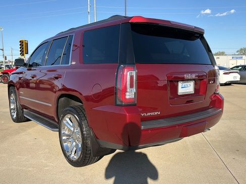 Used 2018 GMC Yukon SLT w/ Premium Edition image 15