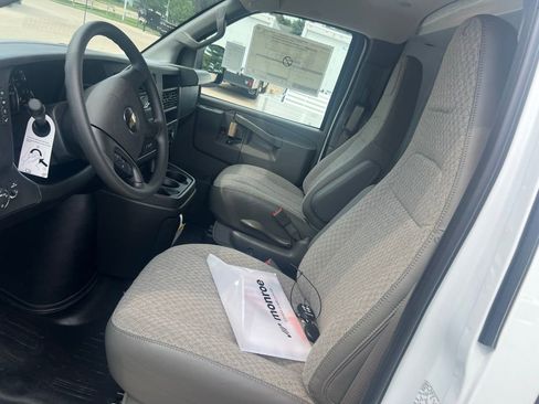 New 2025 Chevrolet Express 3500 w/ Power Convenience Package RWD image 16