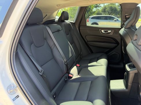 Certified 2024 Volvo XC60 T8 Plus AWD/4WD image 12