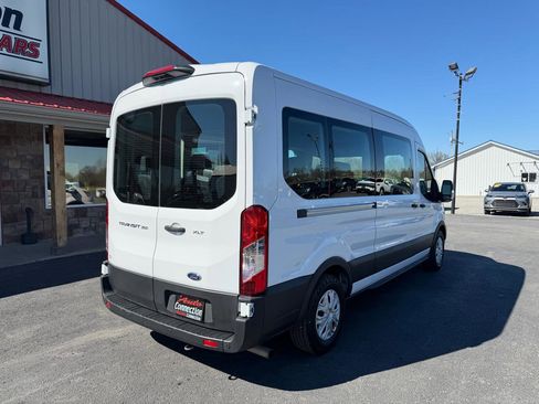 Used 2022 Ford Transit 350 XLT image 4