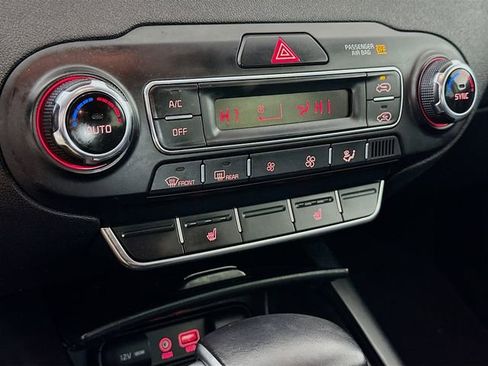 Used 2019 Kia Sorento LX w/ Option Group 020 image 16