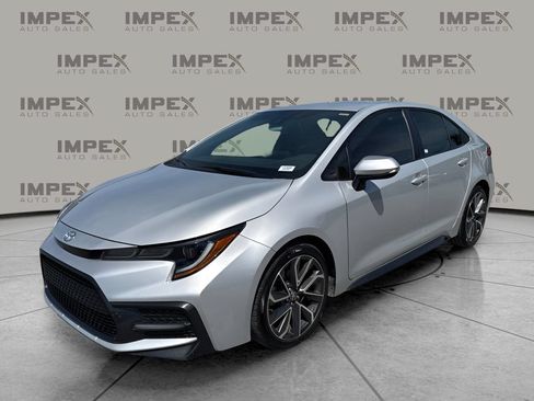 Used 2022 Toyota Corolla SE FWD image 1