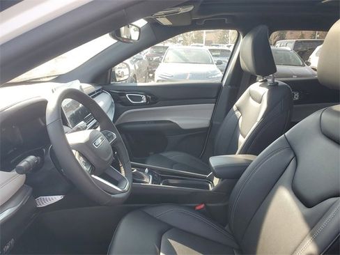 New 2026 Jeep Compass Limited w/ Sun, Sound & Navigation Group image 18