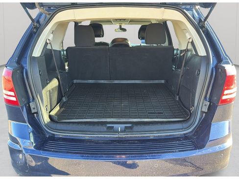 Used 2020 Dodge Journey SE w/ SE Popular Equipment Group image 17