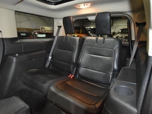 Used 2019 Ford Flex Limited w/ Class III Trailer Tow Package AWD/4WD image 39