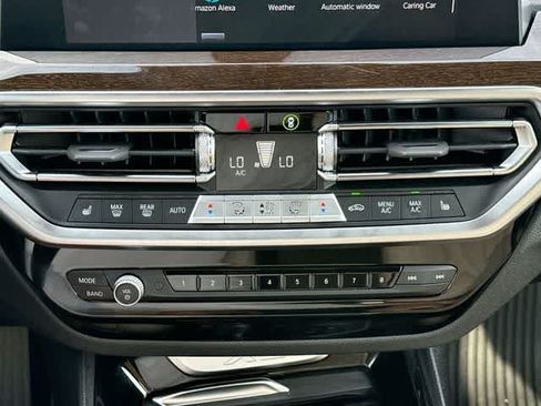 Used 2023 BMW X3 xDrive30i w/ Convenience Package AWD/4WD image 16