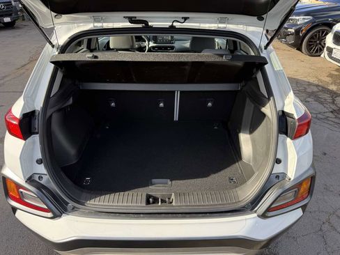 Used 2021 Hyundai Kona Limited w/ Cargo Package image 31