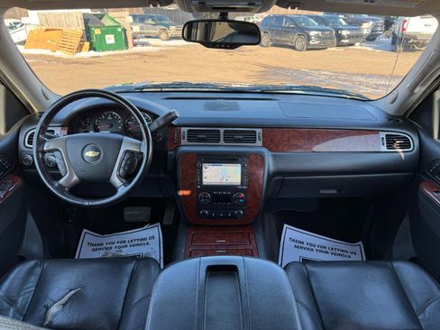 Used 2012 Chevrolet Avalanche LTZ image 20