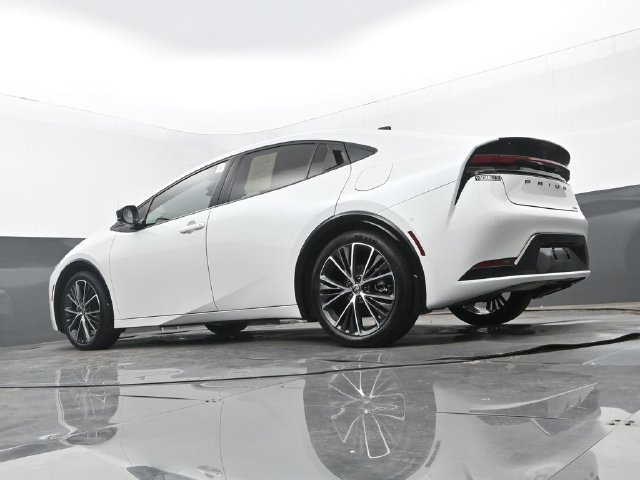 Used 2024 Toyota Prius Limited w/ Limited Premium Package FWD image 24