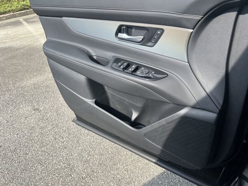 New 2026 Nissan Murano SL image 15