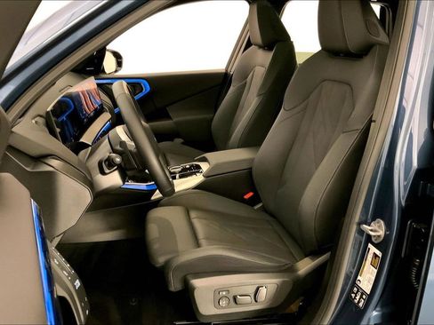 Certified 2025 BMW X3 xDrive30i w/ Premium Package image 13