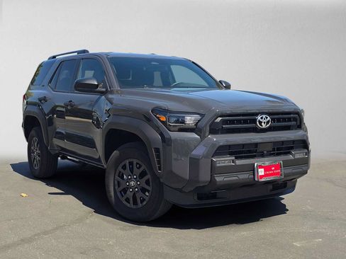 Certified 2026 Toyota 4Runner SR5 AWD/4WD image 1