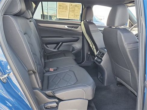 Certified 2025 Volkswagen Atlas Cross Sport SE image 16