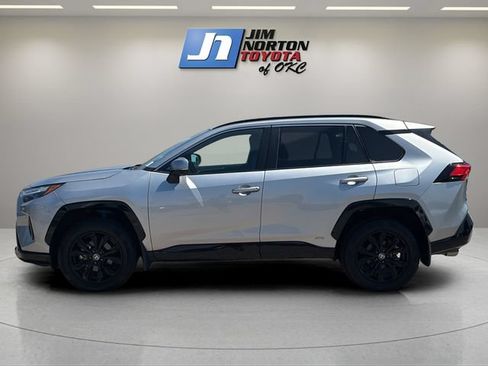 Used 2023 Toyota RAV4 SE w/ Convenience Package AWD/4WD image 8