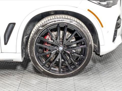 Used 2022 BMW X5 sDrive40i w/ M Sport Package image 34