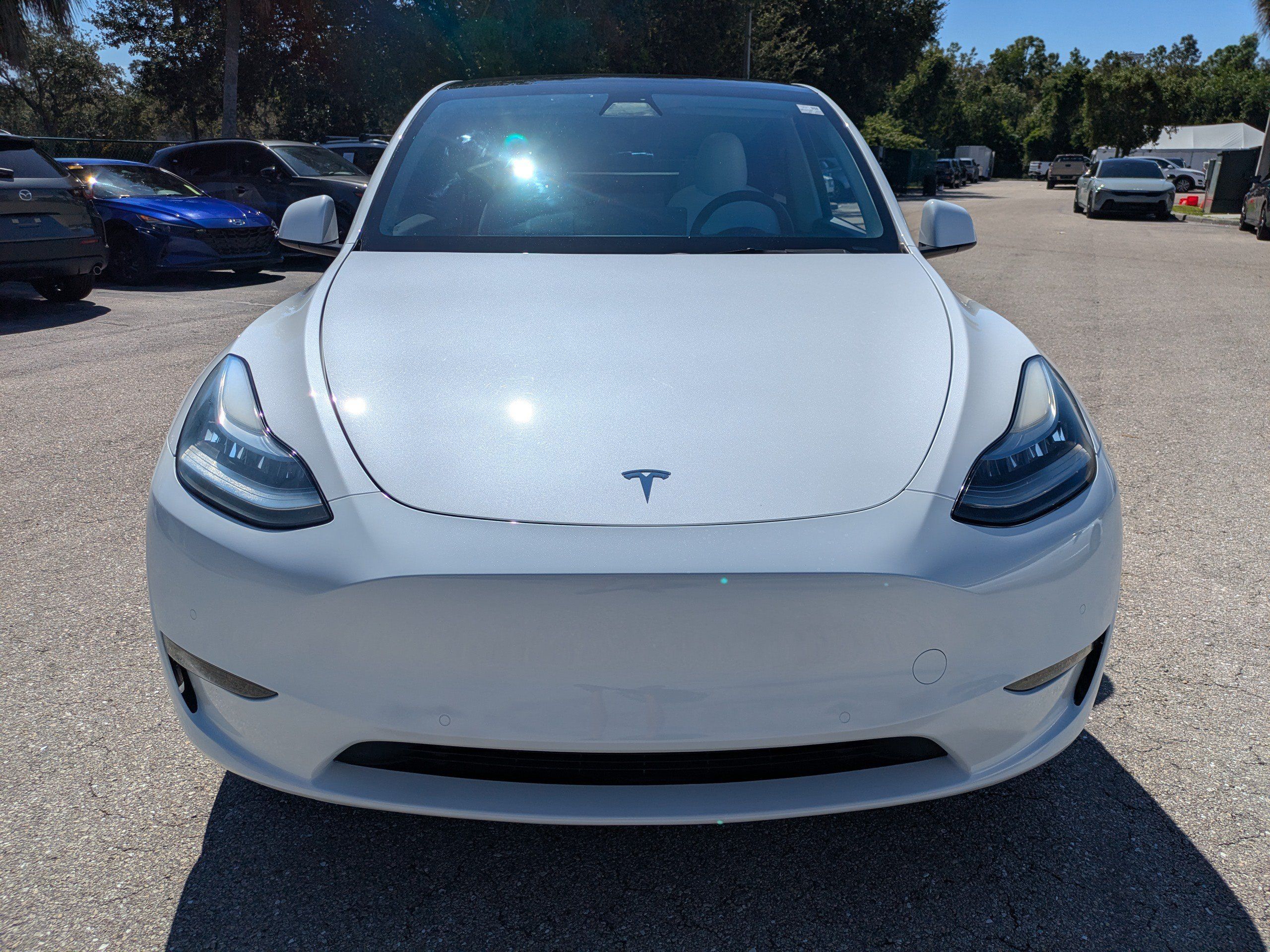 Used 2021 Tesla Model Y Long Range AWD/4WD image 3