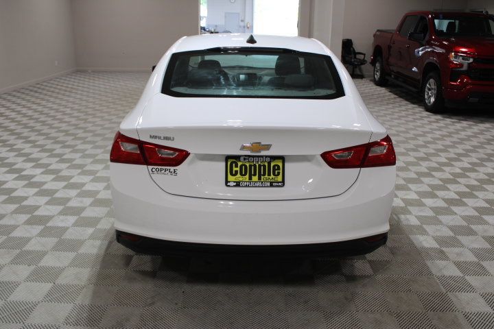 Used 2017 Chevrolet Malibu LS FWD image 9