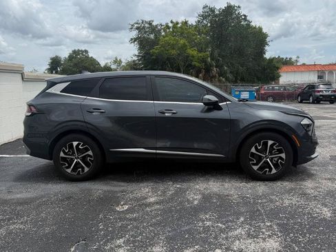 Used 2023 Kia Sportage EX FWD image 8
