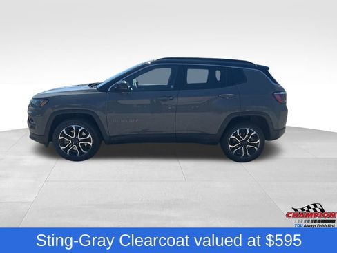 Used 2023 Jeep Compass Limited image 2