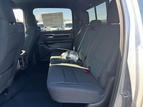 New 2026 RAM 1500 Big Horn AWD/4WD image 18