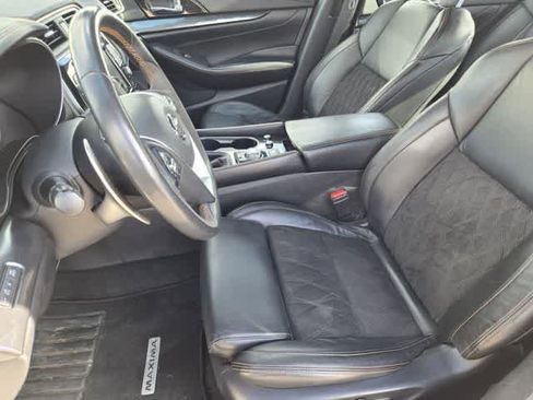 Used 2020 Nissan Maxima SR w/ Sport Mat Group image 12