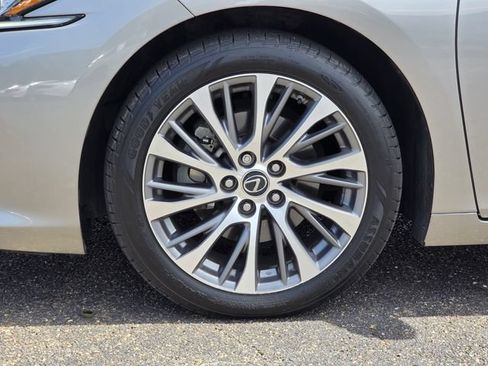 Used 2021 Lexus ES 350 w/ Accessory Package 2 FWD image 36