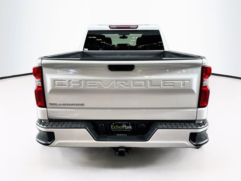Used 2019 Chevrolet Silverado 1500 Custom w/ Custom Value Package AWD/4WD image 7