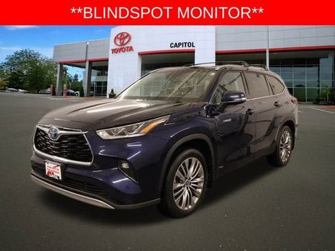 Used 2021 Toyota Highlander Platinum image 7