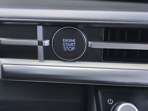 Certified 2025 Hyundai Santa Fe SEL image 24