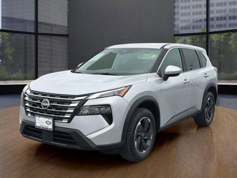 Used 2025 Nissan Rogue SV AWD/4WD image 12