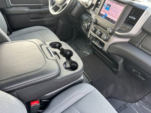 Used 2024 RAM 2500 Big Horn w/ Bed Utility Group image 15