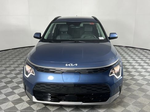 Used 2023 Kia Niro Wind w/ Wind Preserve Package image 11