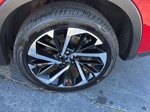 Used 2024 Mitsubishi Outlander SE Black Edition image 32