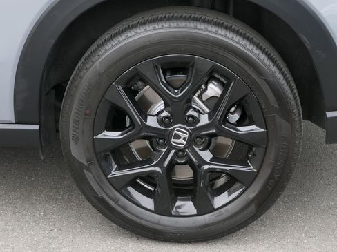 Used 2024 Honda HR-V Sport image 10