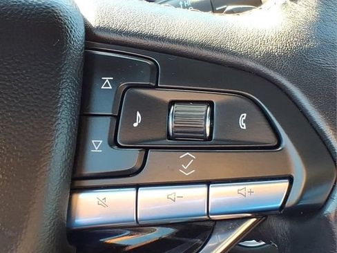 Used 2023 Cadillac Escalade Sport w/ LPO, ONYX Package AWD/4WD image 29