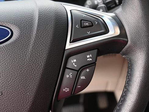 Used 2019 Ford Edge Titanium w/ Equipment Group 301A image 36