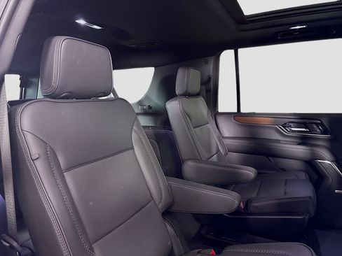 New 2026 GMC Yukon XL Denali w/ Denali Reserve Package AWD/4WD image 30
