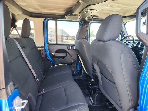 Used 2021 Jeep Wrangler Unlimited Sport image 18