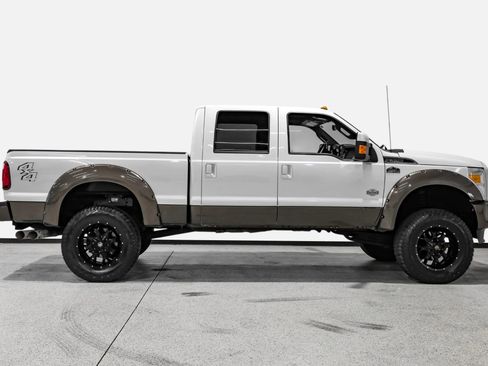 Used 2016 Ford F350 King Ranch w/ Snow Plow Prep Package image 5