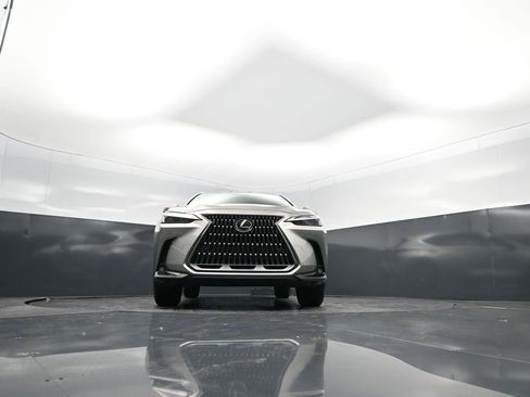 Certified 2025 Lexus NX 250 FWD image 45