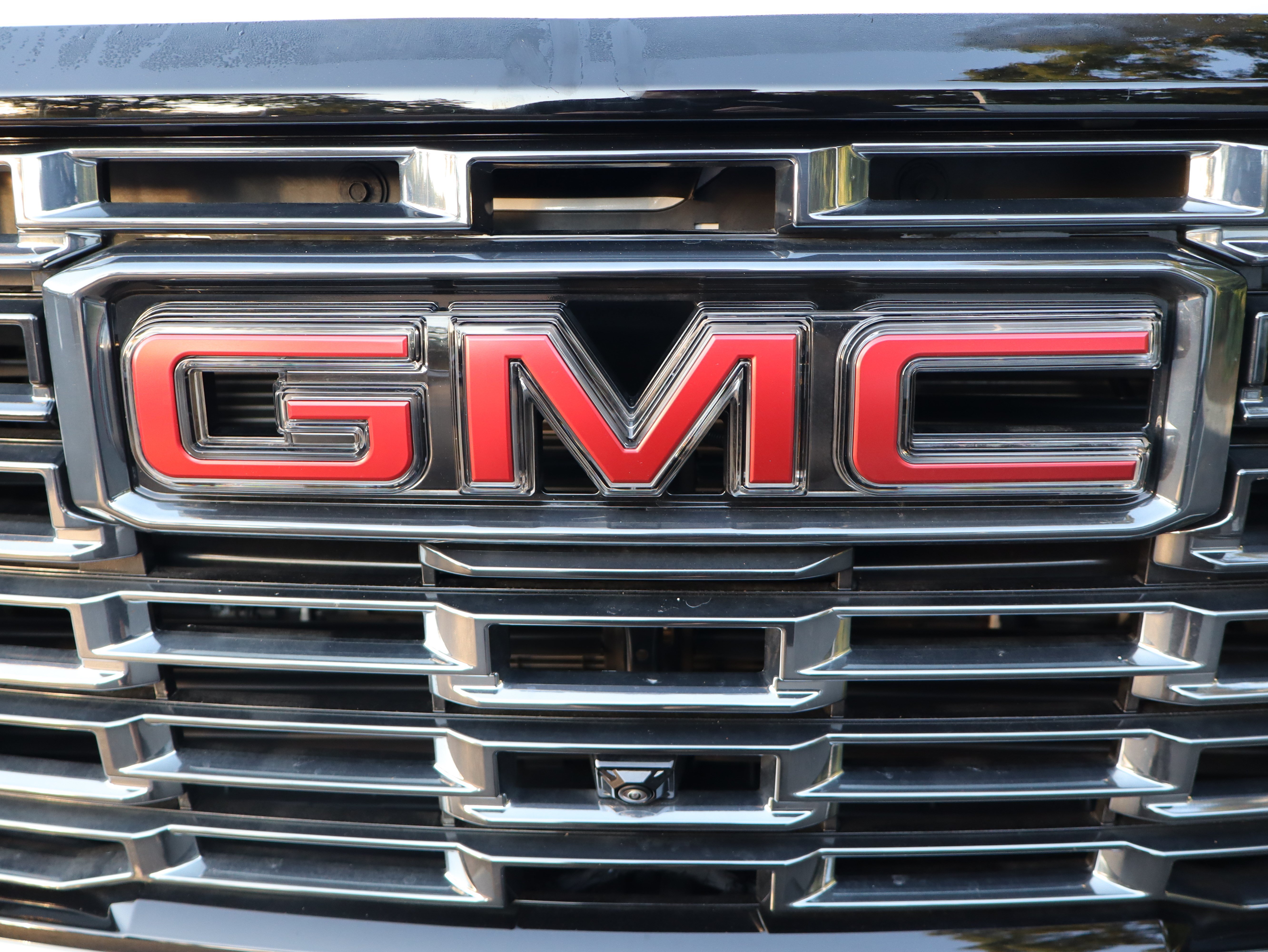 Used 2026 GMC Yukon Denali Ultimate AWD/4WD image 53