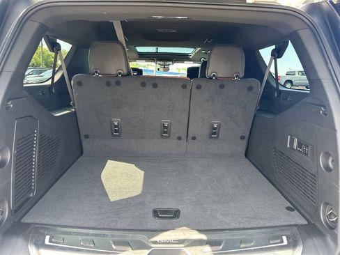 Certified 2023 GMC Yukon XL Denali Ultimate image 11