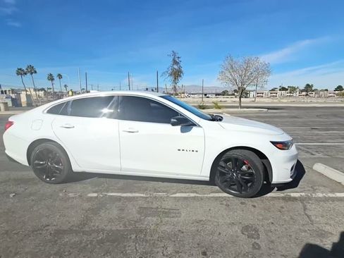 Used 2018 Chevrolet Malibu LT w/ Redline Edition image 3