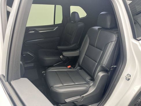 Used 2026 GMC Acadia Elevation w/ Black Edition AWD/4WD image 11