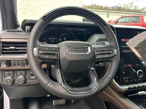 New 2026 GMC Yukon Denali Ultimate image 10